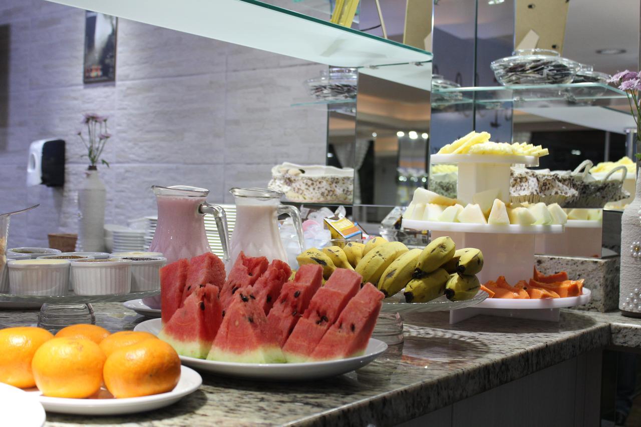 Aj Hotel Chapeco - Facil Acesso Patio Shopping E Rotula Da Bandeira Экстерьер фото